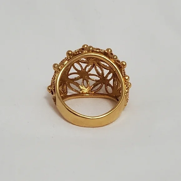 Avon Gold Tone Spun Blossoms Ring - Picture 3 of 7